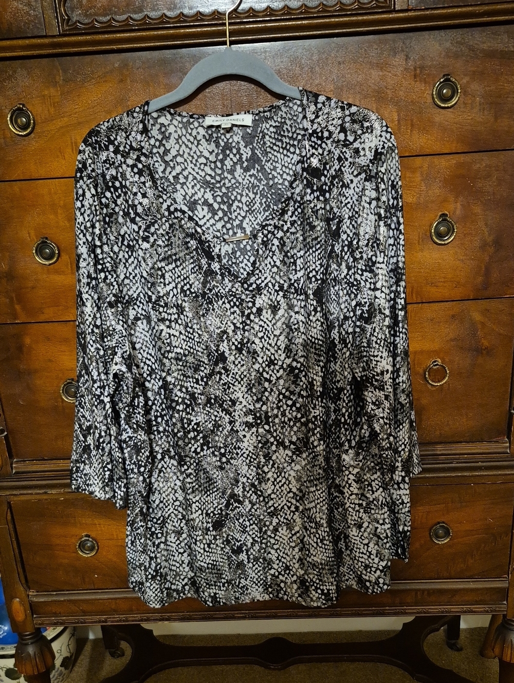 Black & White Snake-Print Women's Blouse - Emily Daniels 2x